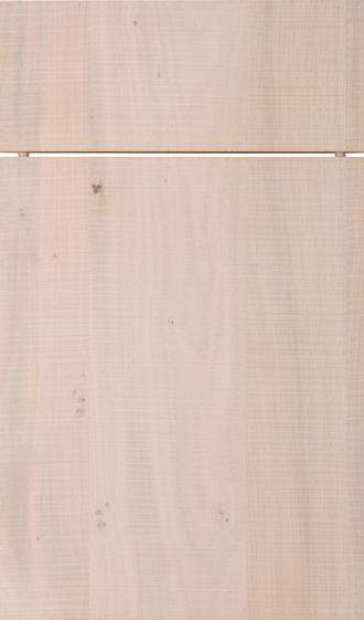 Vanguard Plus Matte Opal on rough sawn euro oak veneer