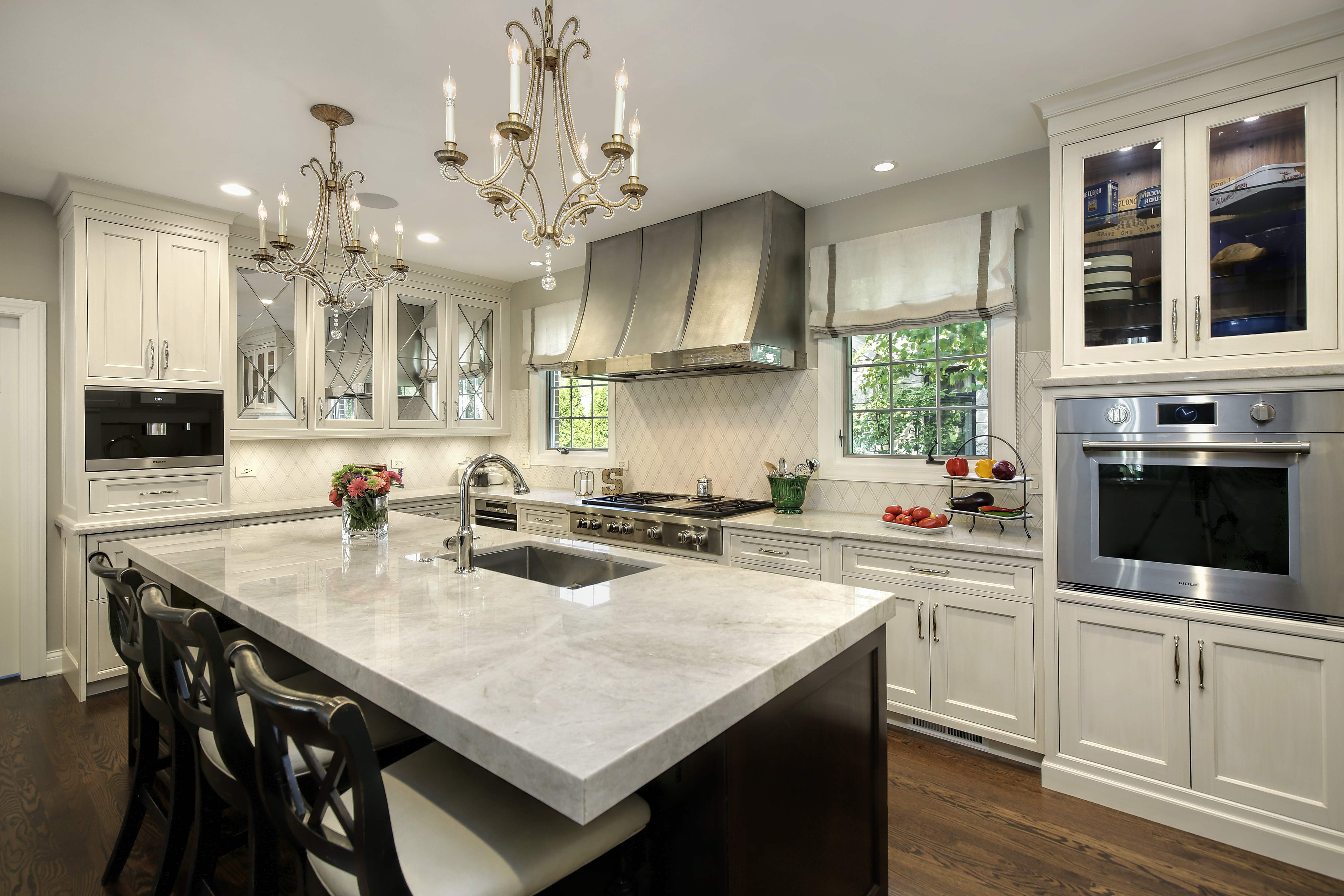 Elegant Traditional Kitchen